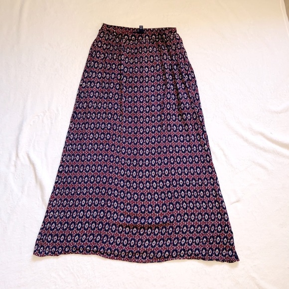 Patterned Skirt - Picture 1 of 2